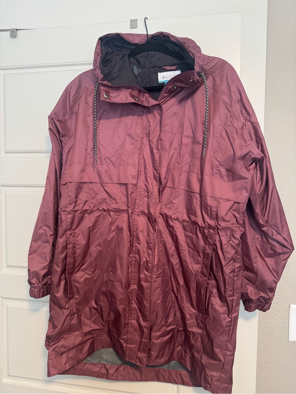Columbia Hooded Packable Long Rain Jacket